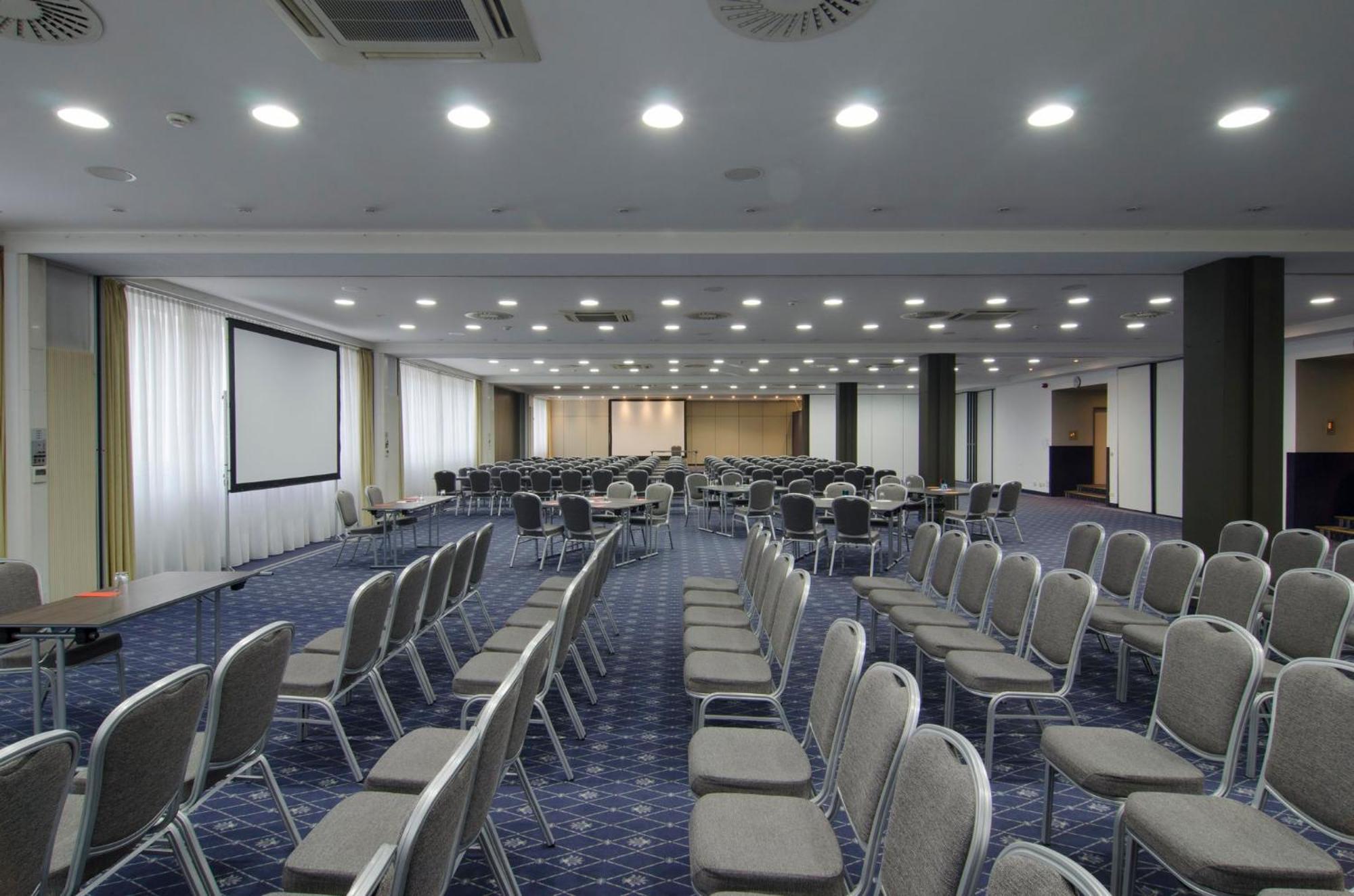 Holiday Inn Munich Unterhaching By Ihg Kültér fotó