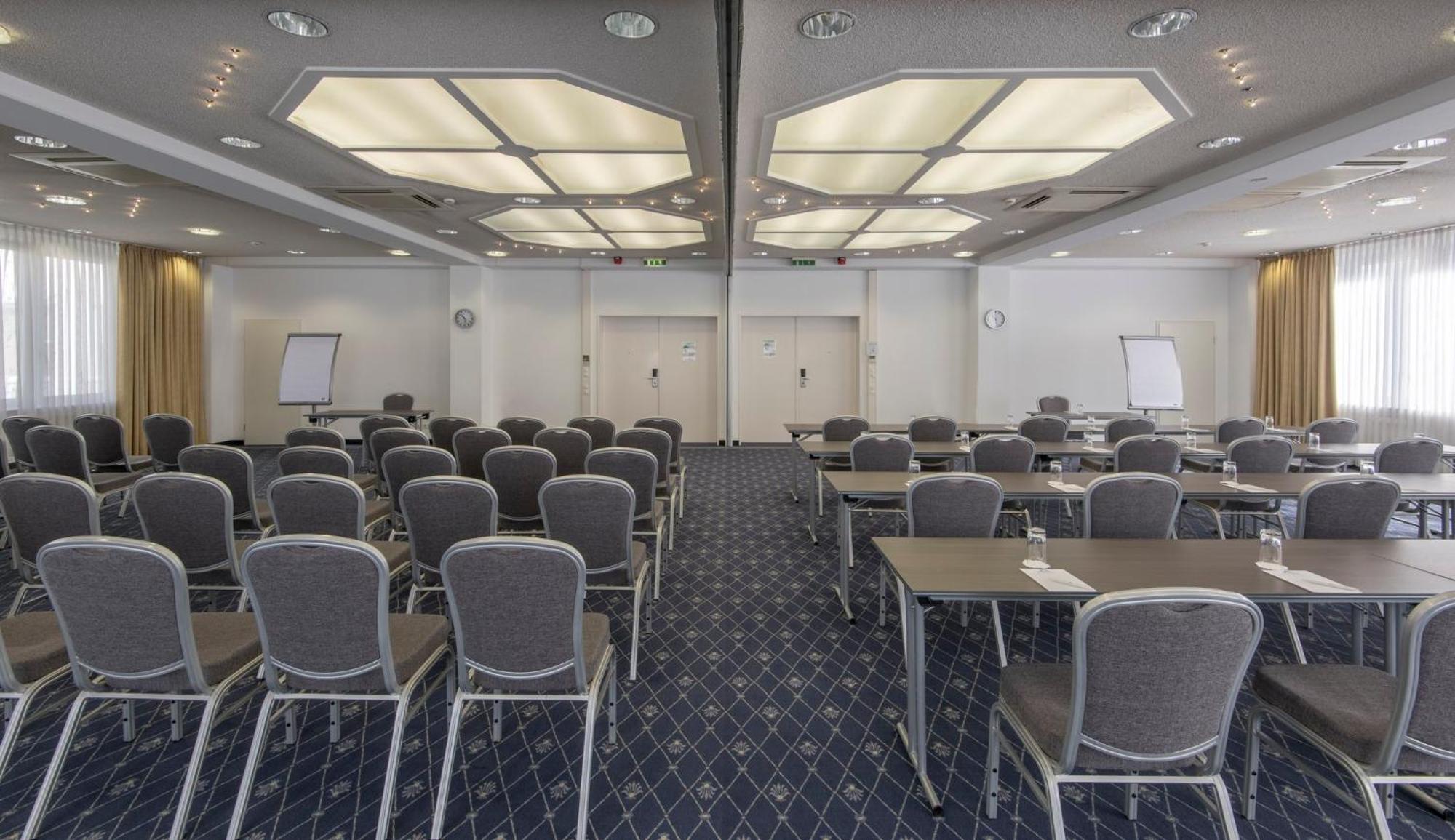 Holiday Inn Munich Unterhaching By Ihg Kültér fotó
